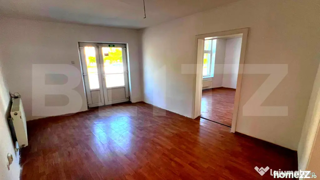 Spațiu comercial de vânzare, 195 mp utili, 500 mp teren, z - Alba Iulia (Alba)