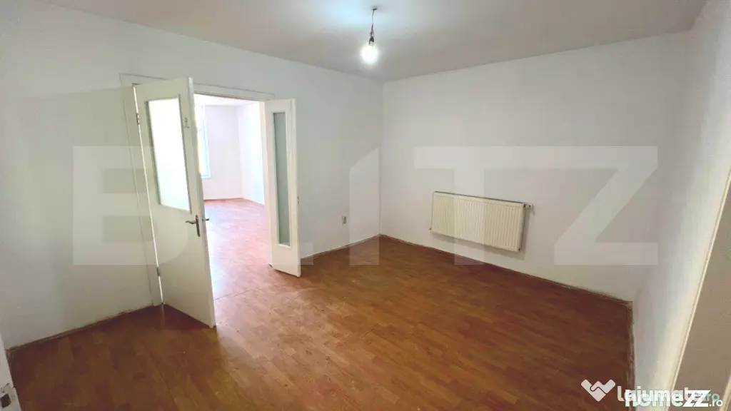 Spațiu comercial de vânzare, 195 mp utili, 500 mp teren, z - Alba Iulia (Alba)