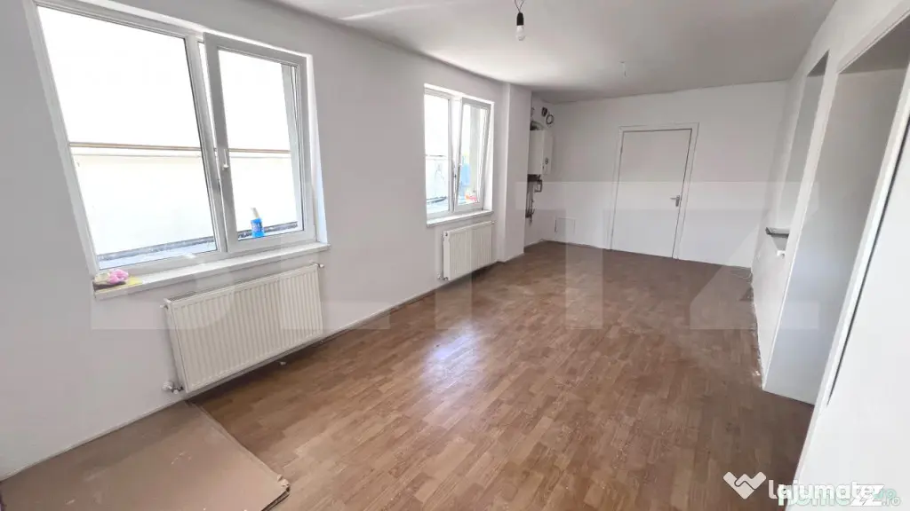 Spațiu comercial de vânzare, 195 mp utili, 500 mp teren, z - Alba Iulia (Alba)