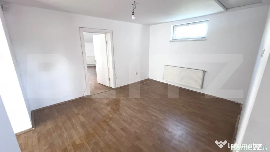 Spațiu comercial de vânzare, 195 mp utili, 500 mp teren, z - Alba Iulia (Alba)