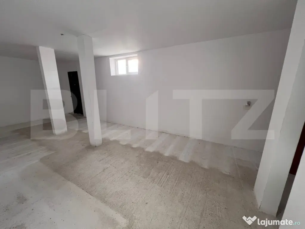 Casă 345mp utili, teren 1.342mp, pretabil spațiu comercial