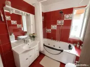 Apartament 2 camere, terasa, garaj, Zona Teilor