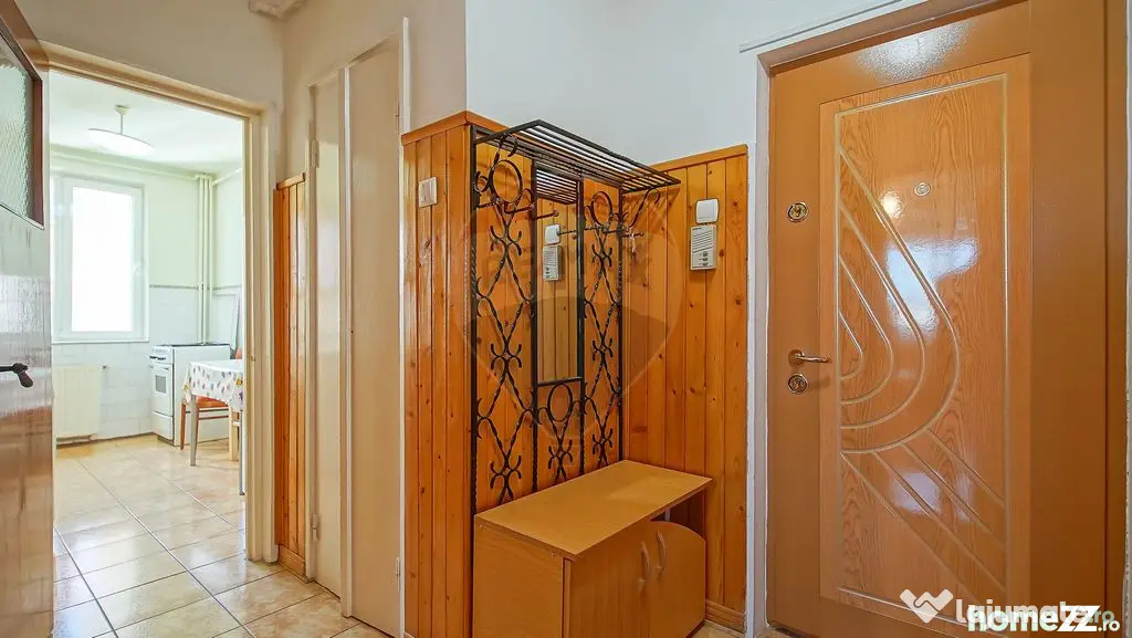 Apartament 2 camere, b-dul Alexandru Vlahuţă, zona Gemenii