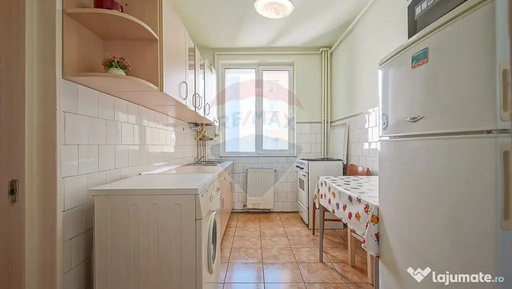 Apartament 2 camere, b-dul Alexandru Vlahuţă, zona Gemenii