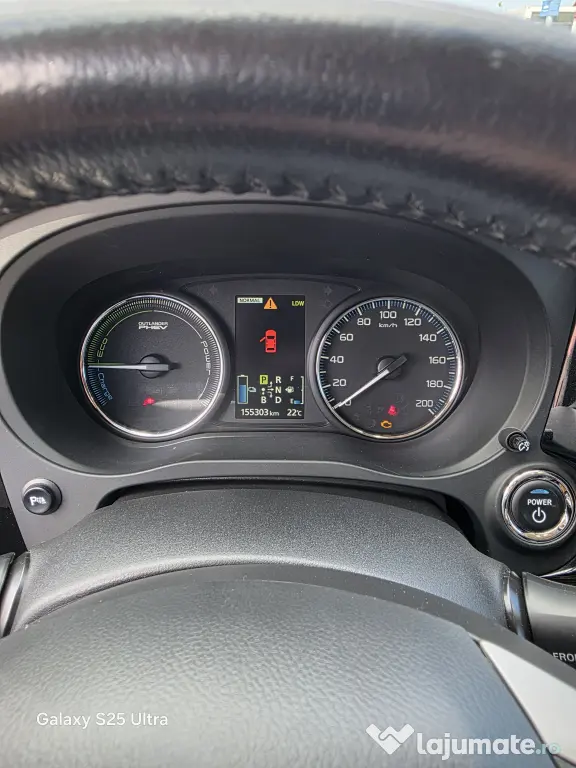 Mitsubishi Outlander 2.0 benzină hybrid phev