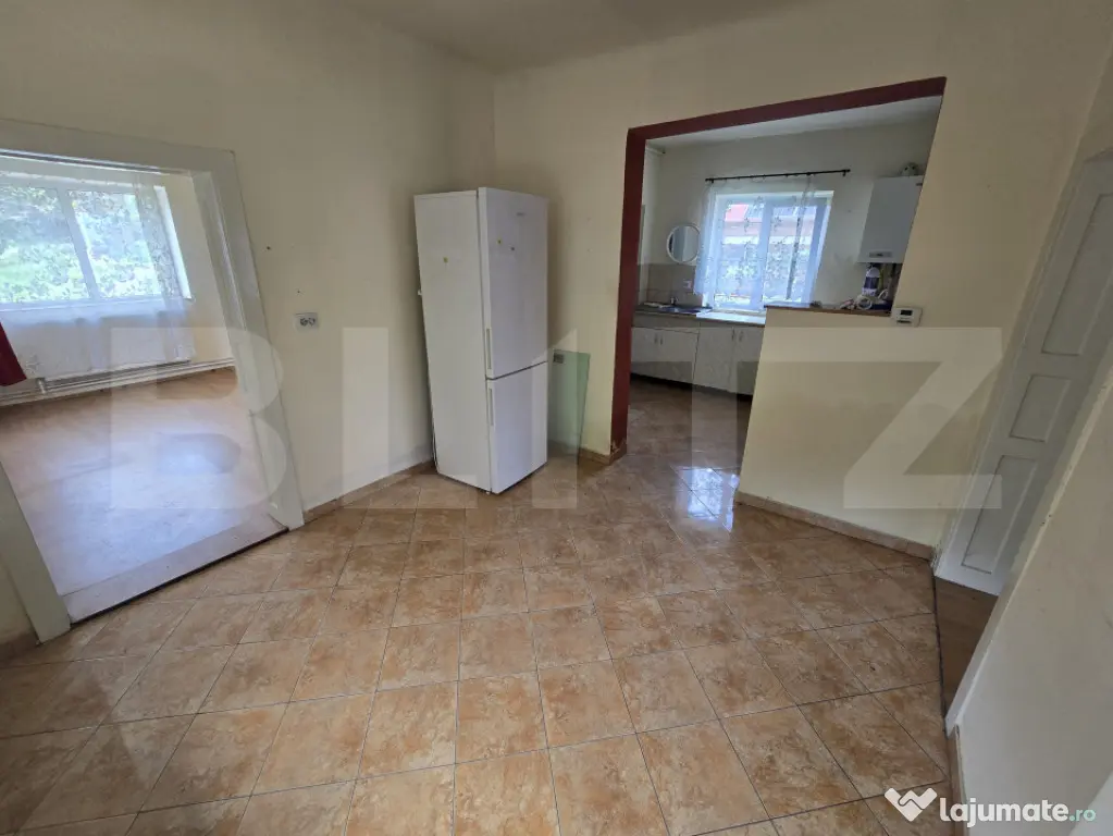 Casa individuala, teren 672 mp, Apahida zona strazii Pietroa