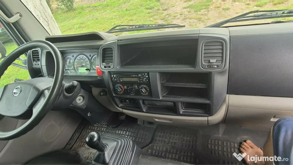 Nissan cabstar 35.13- 2.5 dci categoria B