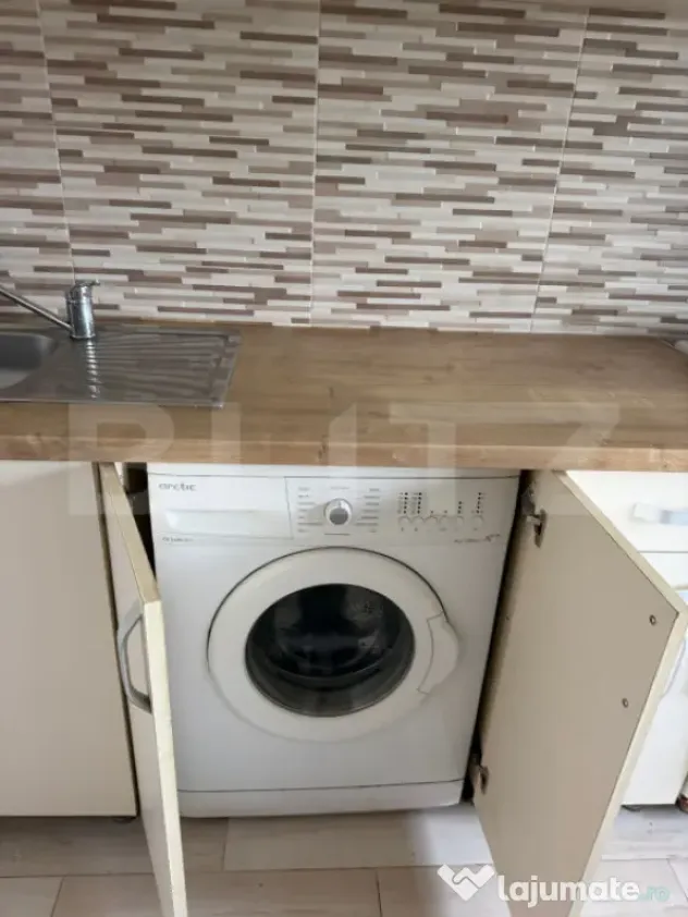 Garsoniera de vanzare, 26 mp, zona Micro 14