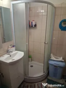 Vând apartament 2 camere central