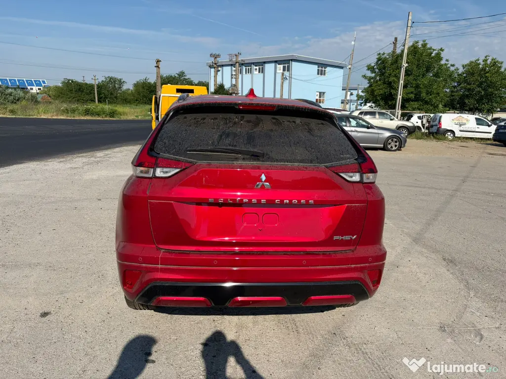 Dezmembrez Mitsubishi Eclipse Cross Facelift 2.4i Hybrid 4B12 An 2023 0 KM