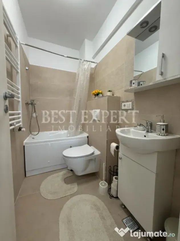 3 Camere de inchiriat cu Parcare inclusa | Disponibilitate i