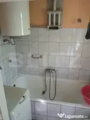 Casă cochetă la curte – Zonă Semicentrală (Singur în 