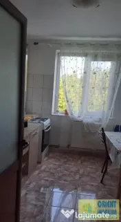 Tomis 3, de vanzare 2 camere, etaj 3, gaze, mobilat
