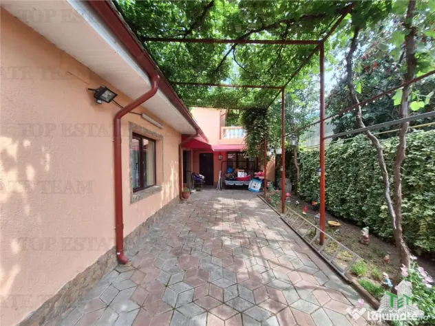 Vila eleganta - Str Grivitei - - Braila