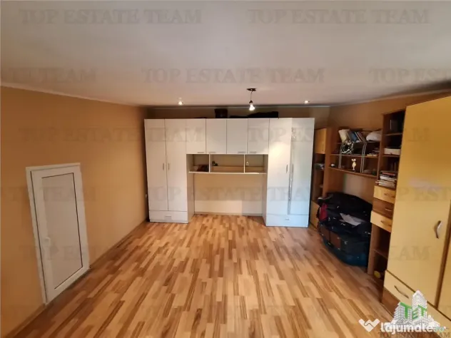 Vila eleganta - Str Grivitei - - Braila