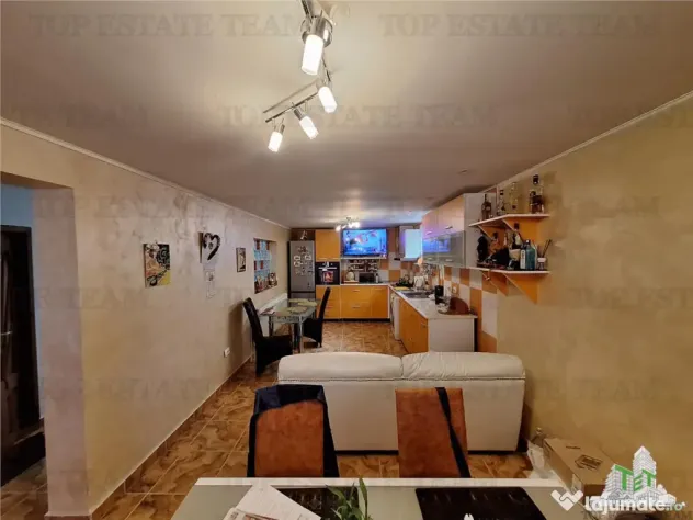 Vila eleganta - Str Grivitei - - Braila