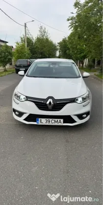 Renault Megane 4 an 2018 1.5 dci faraAdblue