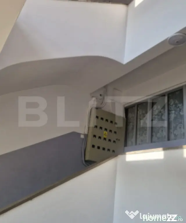 Garsoniera cu centrala proprie noua, balcon si baie in camer
