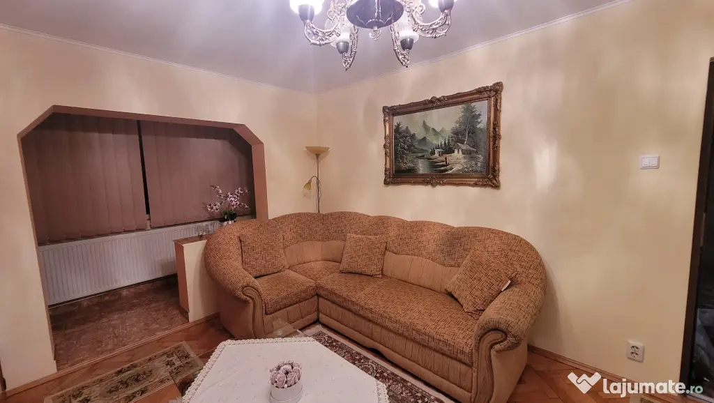 Inchiriez apartament 2 camere + parcare, zona Orizont, Micalaca