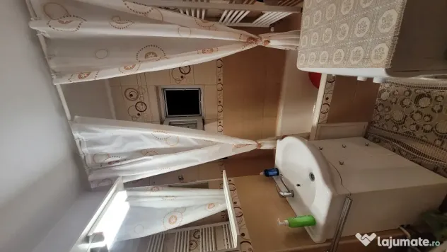 Inchiriez apartament 2 camere + parcare, zona Orizont, Micalaca