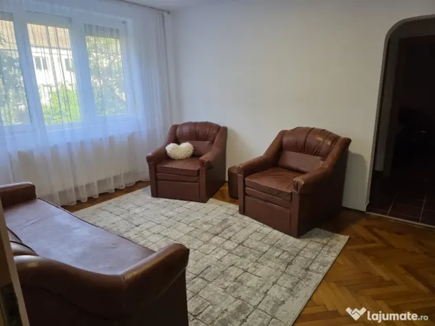 Apartament 2 camere in Rogerius langa Liceul Lucian Blaga