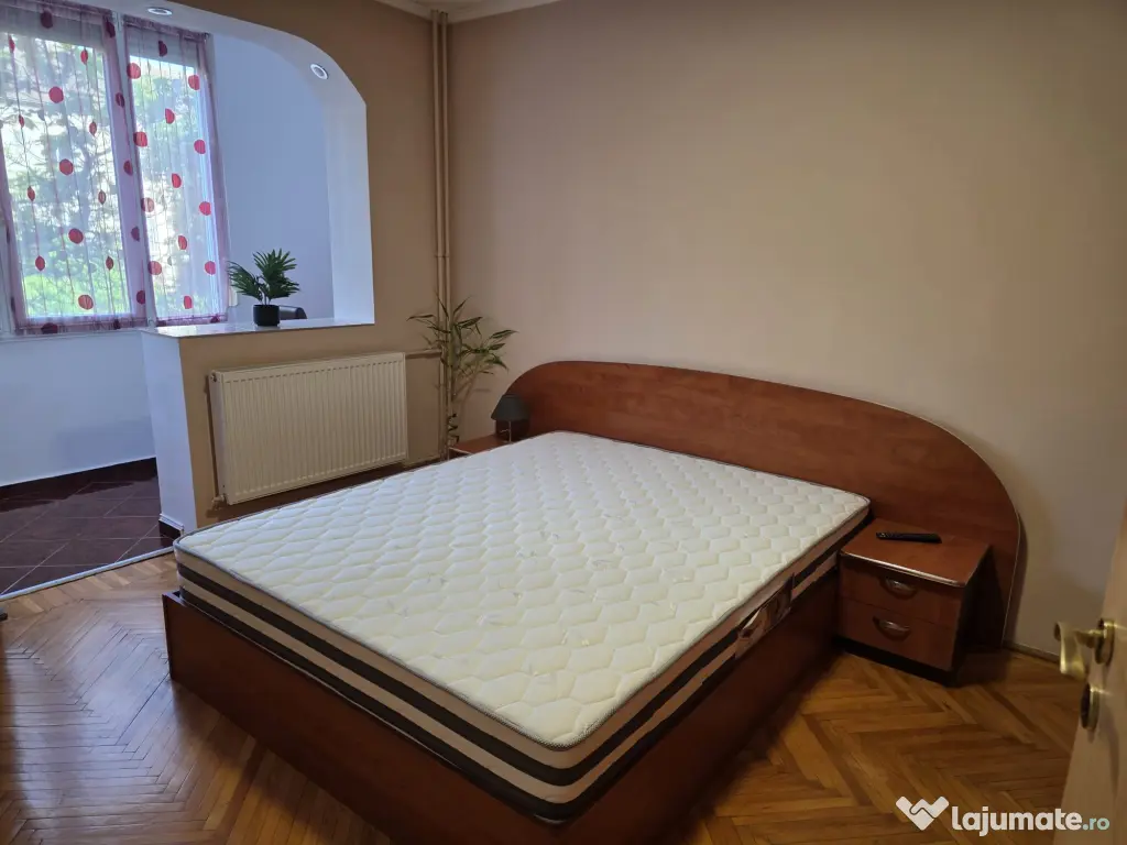 Apartament 2 camere in Rogerius langa Liceul Lucian Blaga