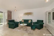 Apartament cu GRADINA în zona Erou Iancu Nicolae - Baneasa 