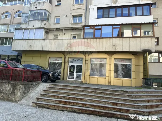Spațiu Comercial de Vânzare | Bulevardul Traian, Piatra... - Piatra-Neamt (Neamt)