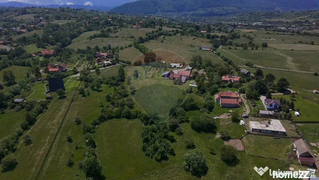 Teren intravilan 4600mp | Bran | Viziune de Viitor