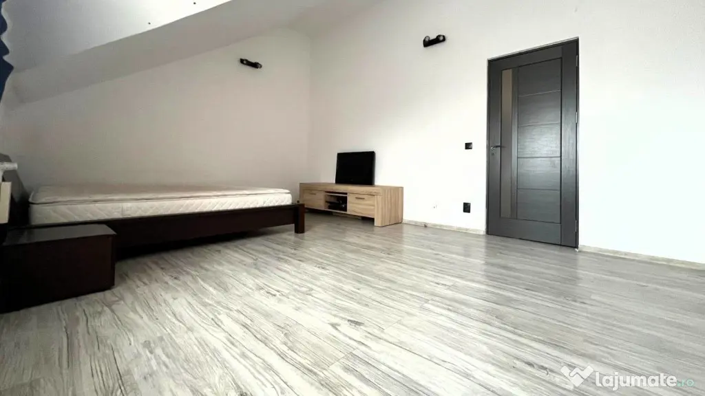Casa individuala 380mp teren 465mp cartier Strand