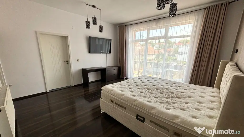 Casa individuala 380mp teren 465mp cartier Strand