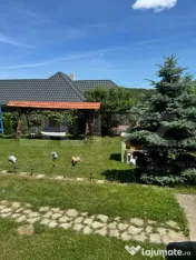 Casă de vânzare în Rugășești – spațioasă, cu grăd 
