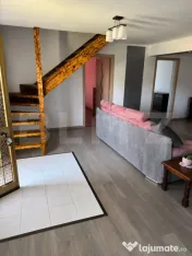 Casă de vânzare în Rugășești – spațioasă, cu grăd 
