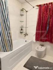 Casă de vânzare în Rugășești – spațioasă, cu grăd 