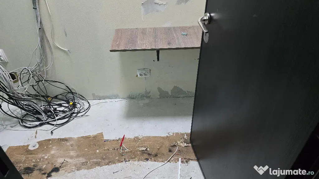 Inchiriez spatiu comercial in Deva, zona Deceba (Casa de Pensii, Lido)