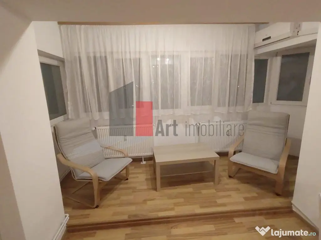 Prima închiriere apartament decomandat 3 camere - Bd. La...