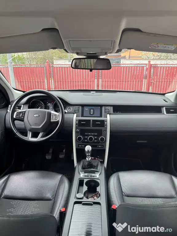 Land Rover Discovery Sport 2.0 Diesel 150 CP | 2018 | 178.000 km | 2 chei