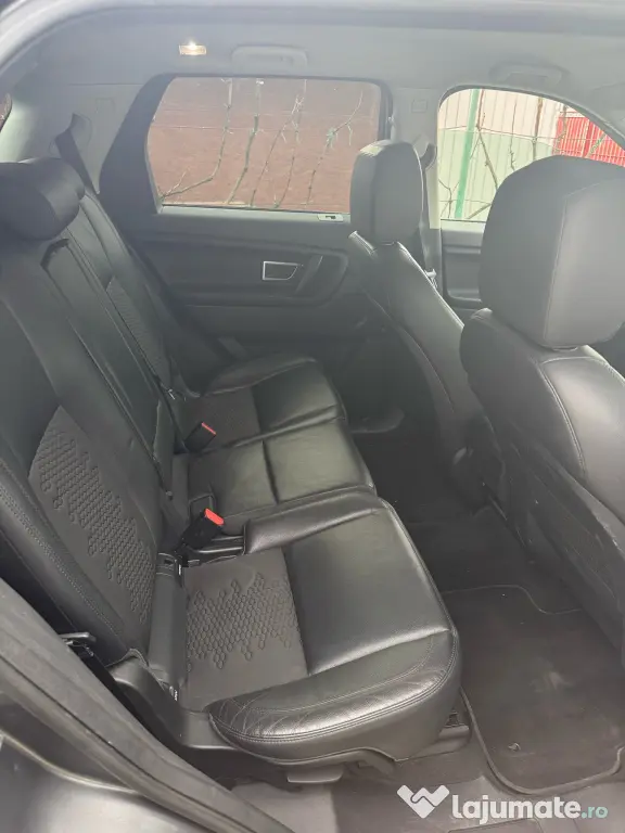 Land Rover Discovery Sport 2.0 Diesel 150 CP | 2018 | 178.000 km | 2 chei
