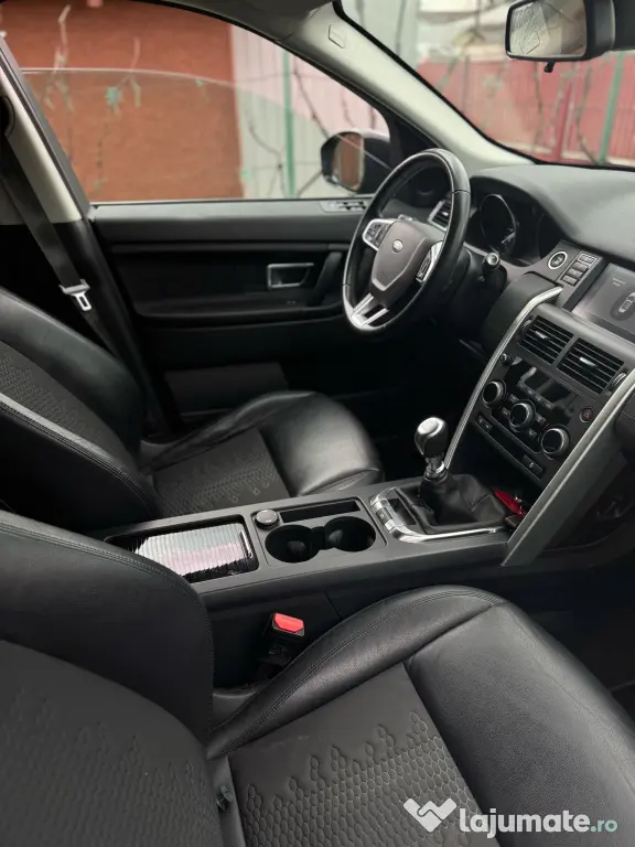 Land Rover Discovery Sport 2.0 Diesel 150 CP | 2018 | 178.000 km | 2 chei