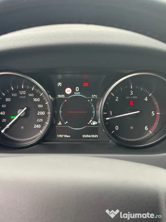 Land Rover Discovery Sport 2.0 Diesel 150 CP | 2018 | 178.000 km | 2 chei