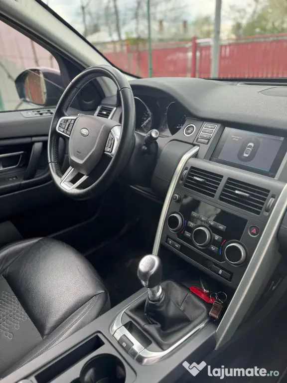 Land Rover Discovery Sport 2.0 Diesel 150 CP | 2018 | 178.000 km | 2 chei