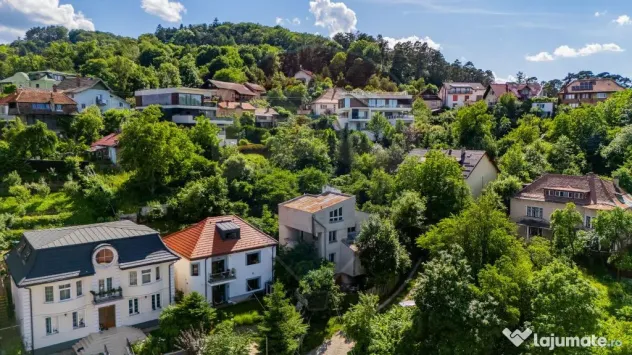 Casa str. Horia 51B, Brașov. O poziție pe care orașul ...