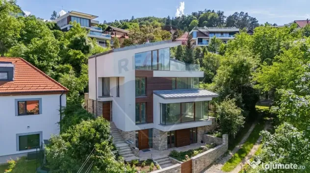 Casa str. Horia 51B, Brașov. O poziție pe care orașul ...