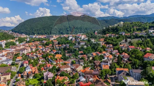 Casa str. Horia 51B, Brașov. O poziție pe care orașul ...