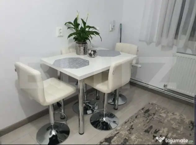 Apartament 2 camere, 55 mp, zona Micro 11