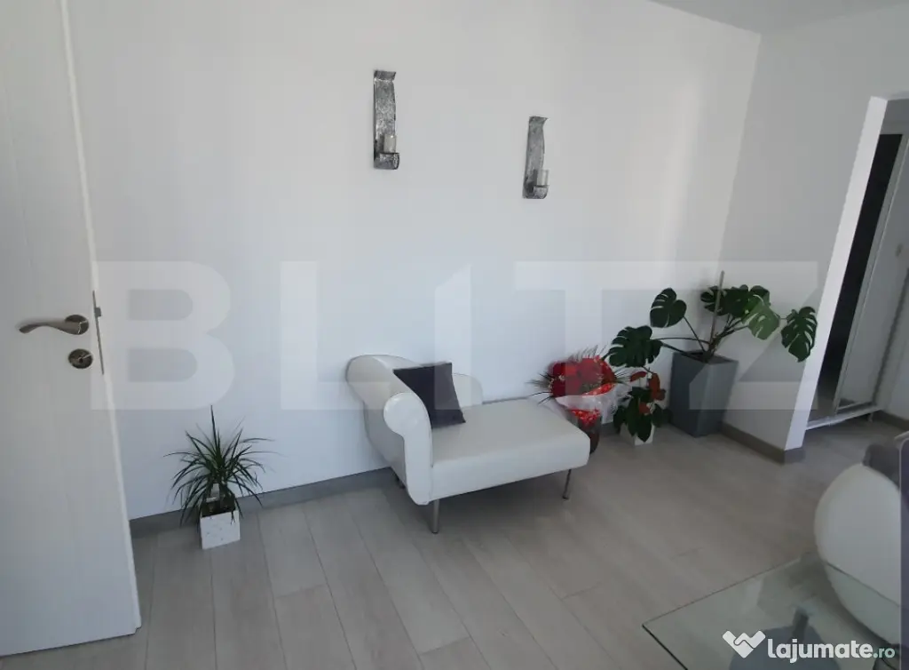 Apartament 2 camere, 55 mp, zona Micro 11