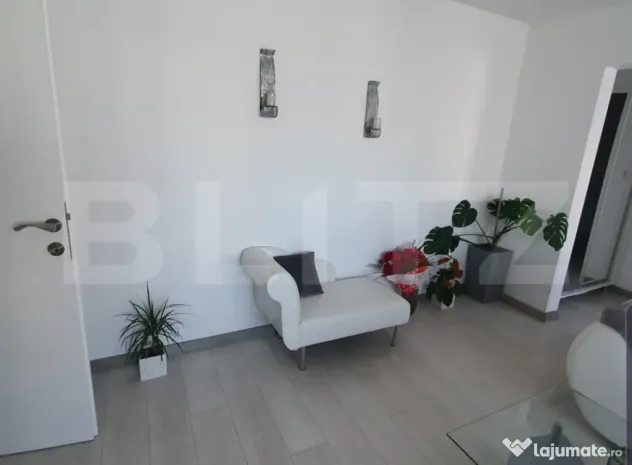 Apartament 2 camere, 55 mp, zona Micro 11