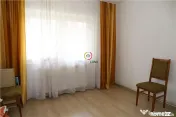 Luminos si spatios! Apartament 3 camere, decomandat, in Sace 