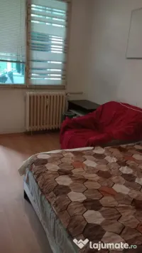 Apartament 3 camere de vânzare – Sector 4, Apărătorii Patriei – Direct 