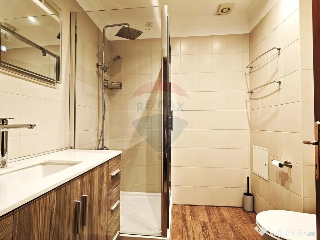 Apartament cu garaj de închiriat în cartierul Primăverii